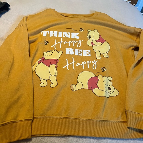 Disney Tops - Winnie the Pooh Graphic Sweatshirt